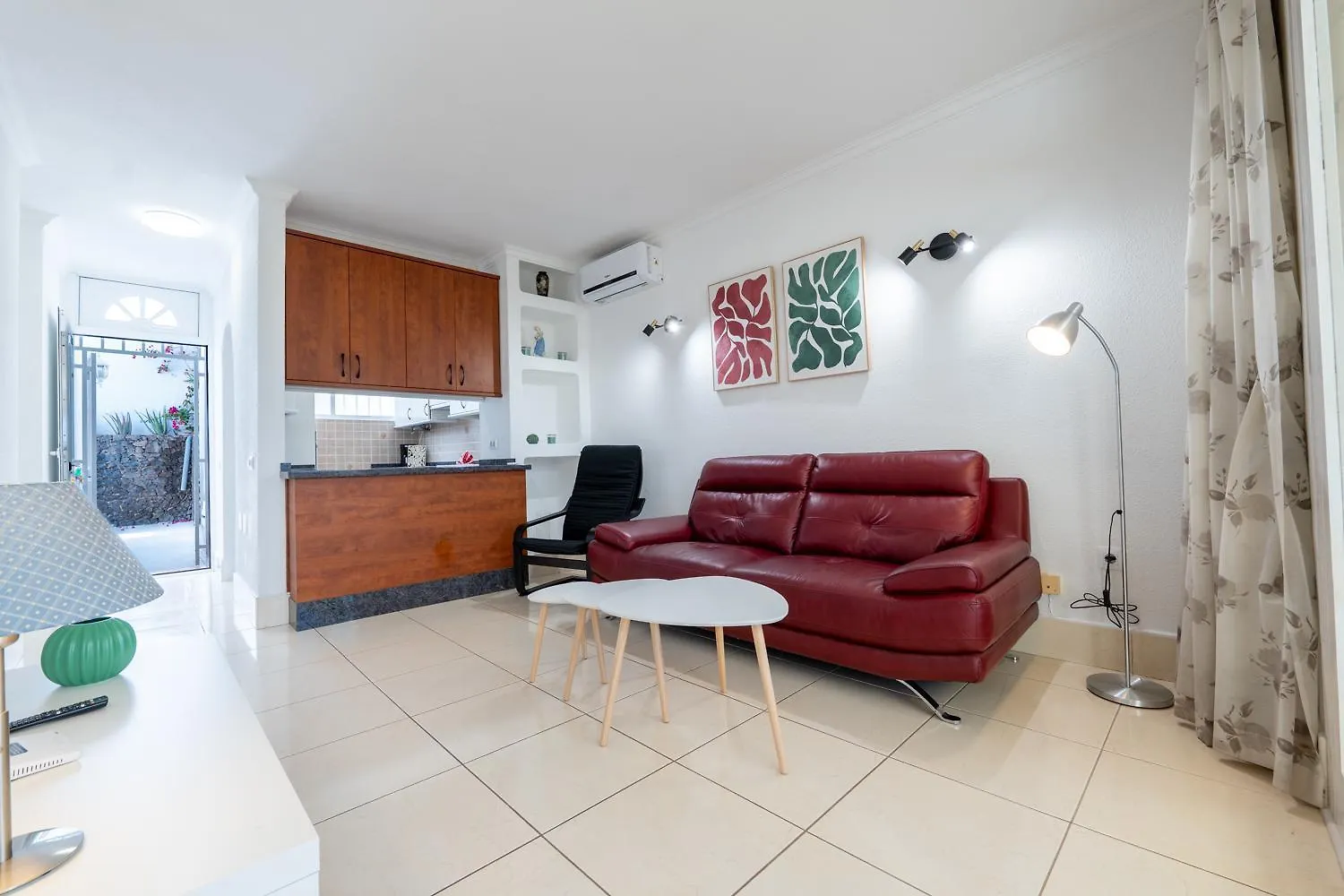 Apartamento Azahara contacts